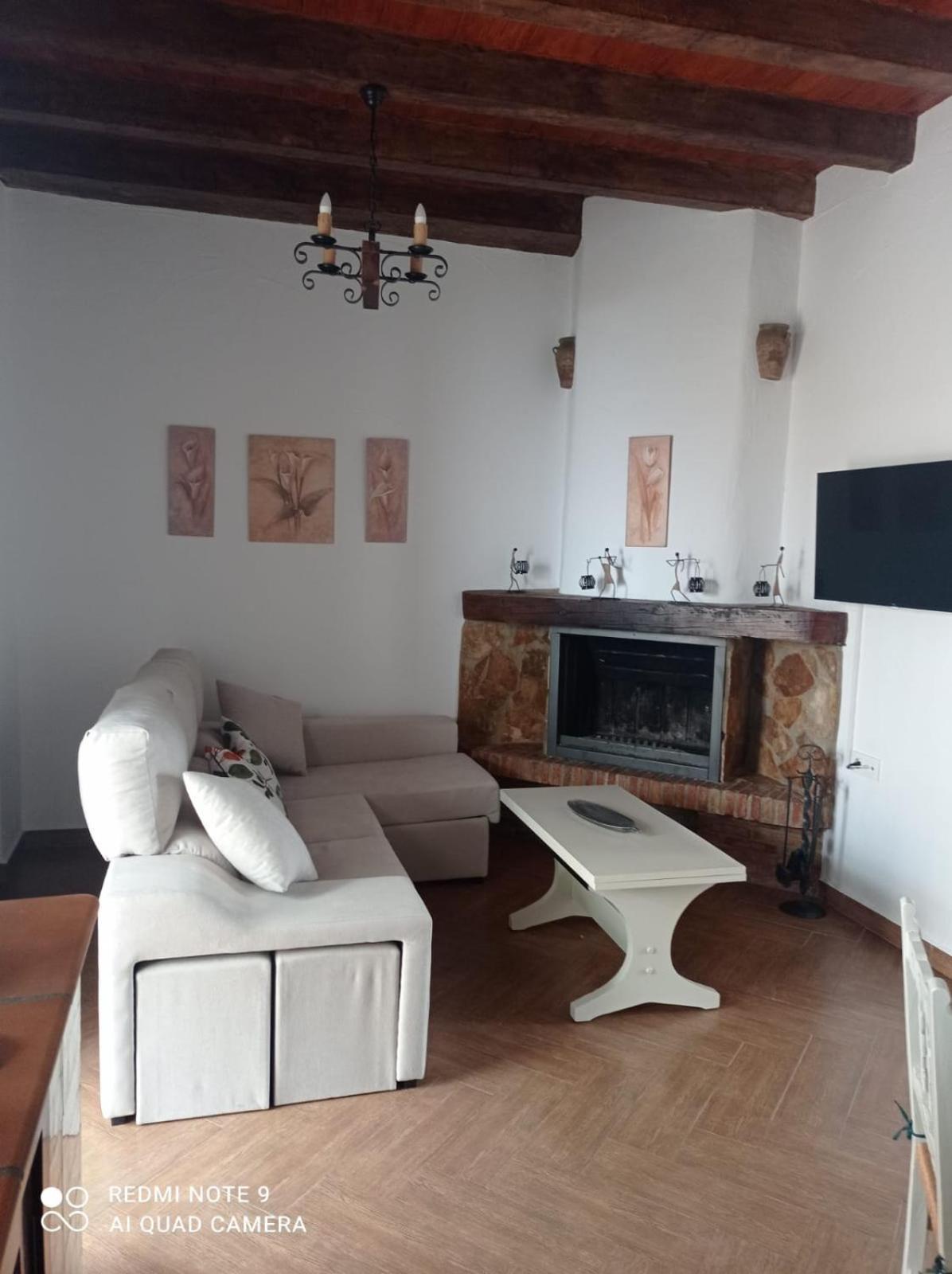 Casa Pinceles